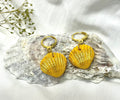 Yellow single scallop