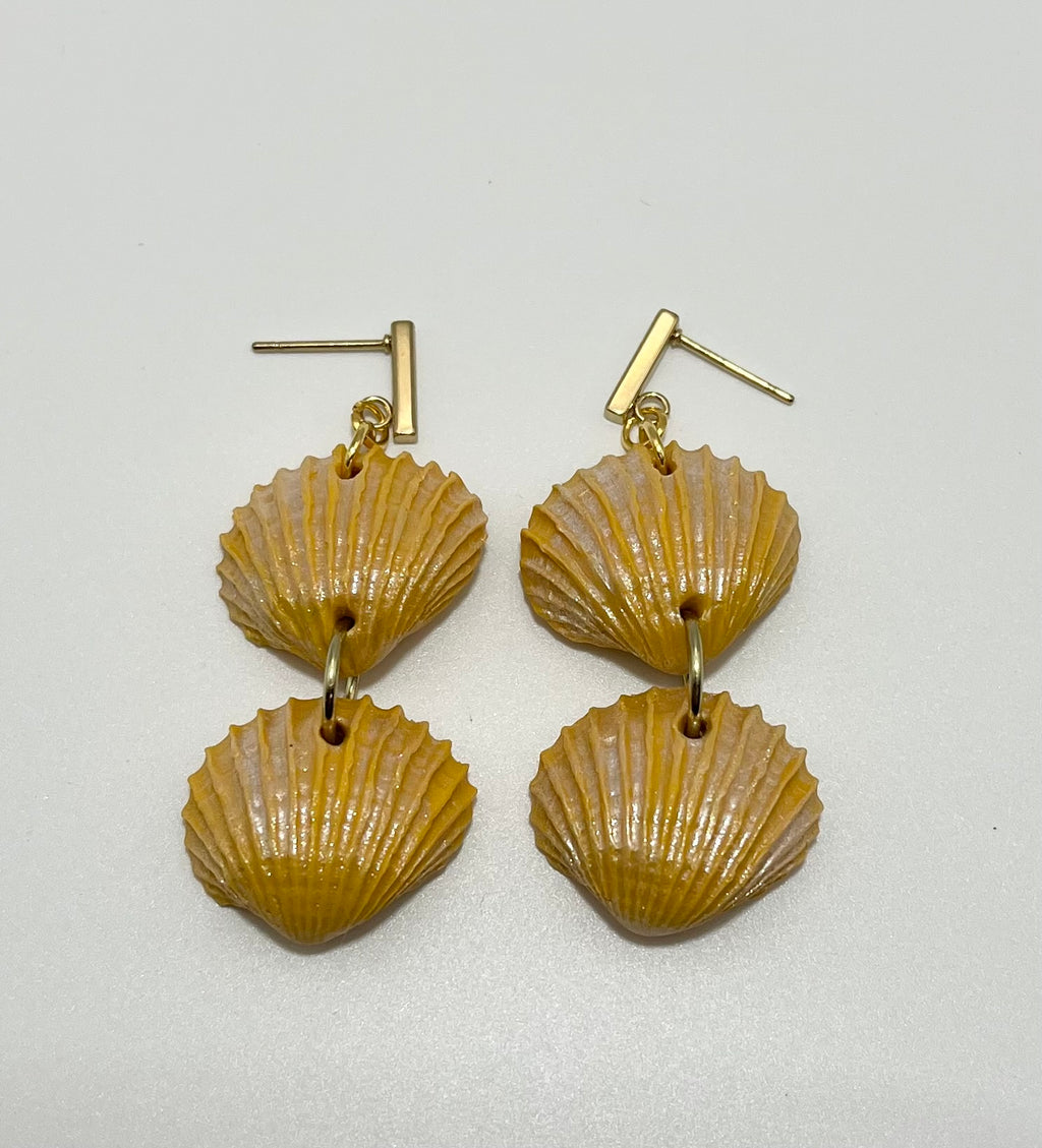 Scallop Shell Earrings (Mustard)