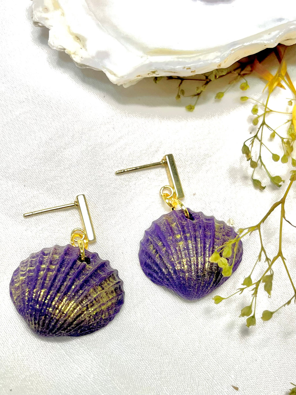 Purple and gold scallop earring
