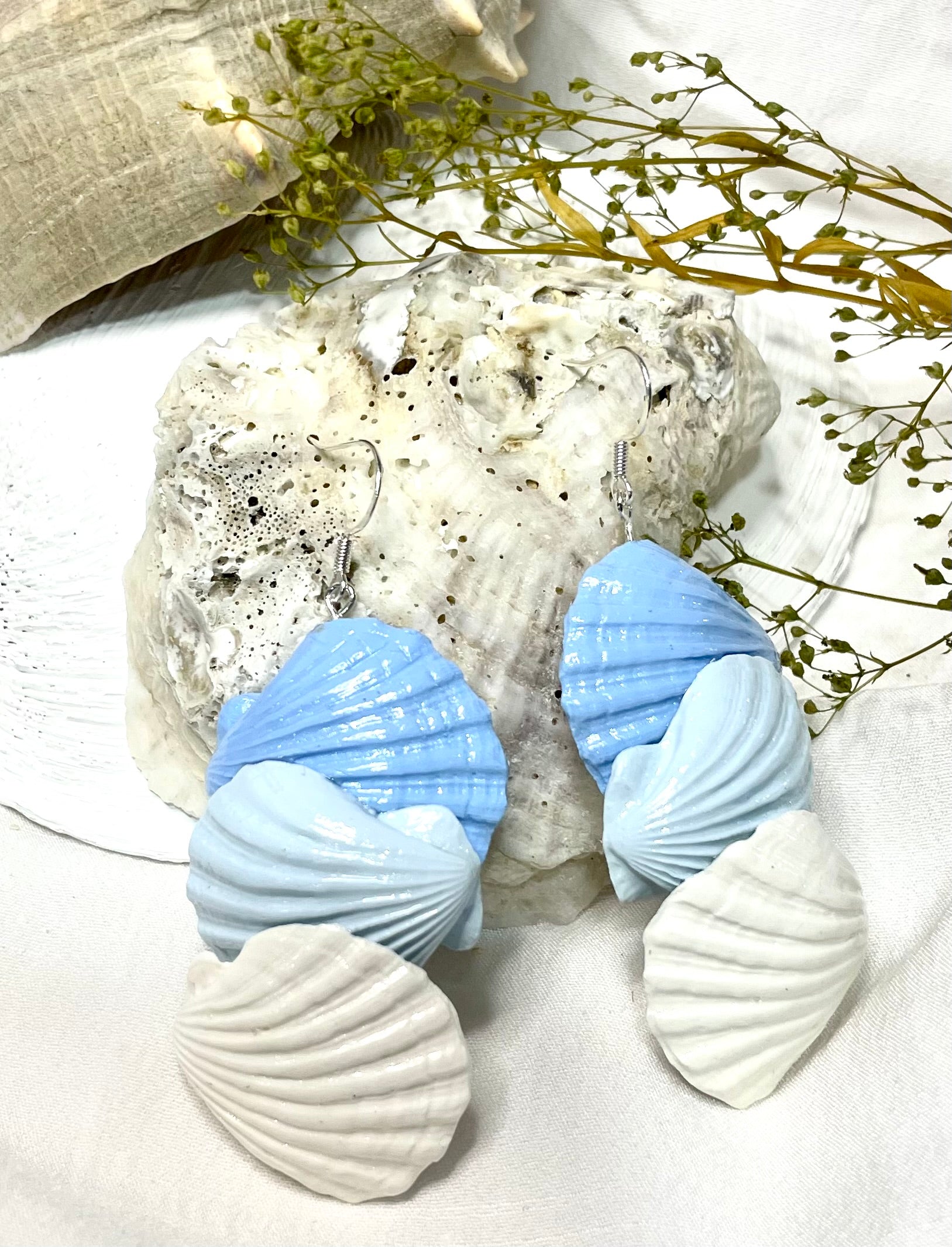 Three Scallops - Earrings