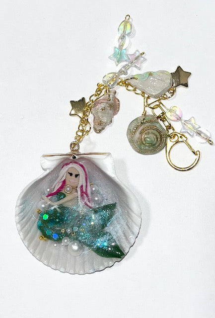 Mermaid Shell Keychain