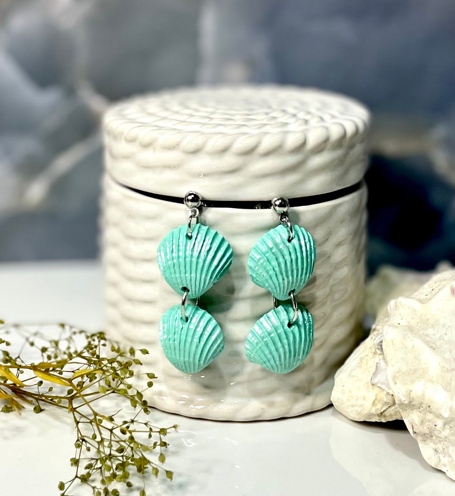 Scallop Shell Earrings (Mint Green)