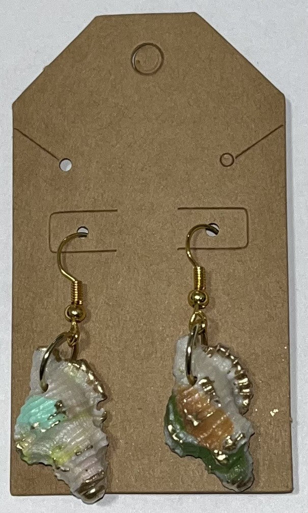 Conch Shell Earrings (Variant 1)