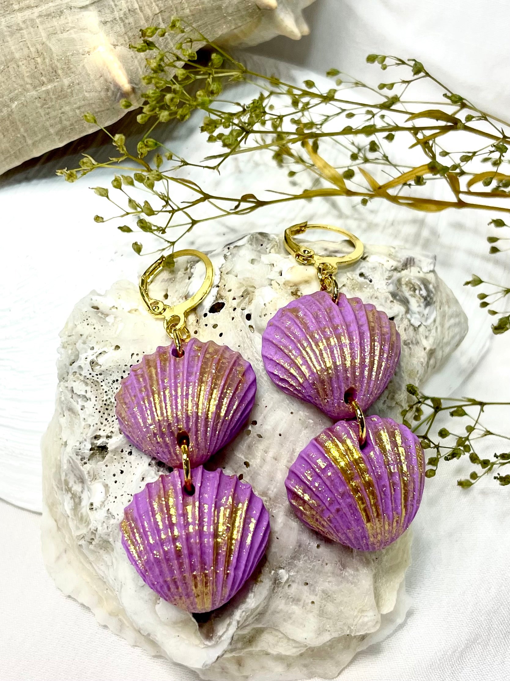 Double Scallop Shell Earrings (Lavender)
